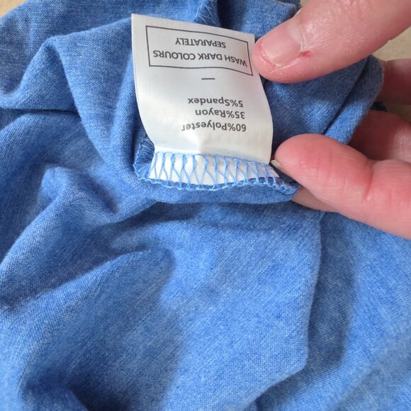 Women's Heather Blue Sleeveless Pleated Front Tank Top Sz L - Picture 6 of 7